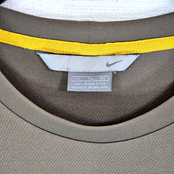 Nike Vintage Men's Shirt Brown and Yellow Stripe Soccer 90s Y2K Size XXL Top - Picture 6 of 9